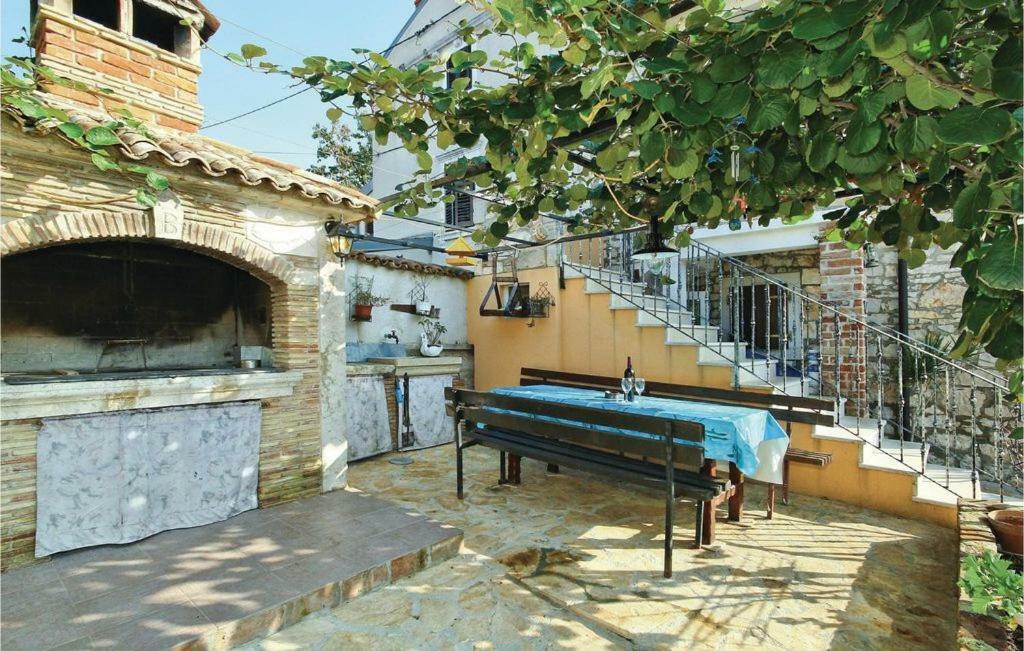 Mugeba 3 Bedroom Accommodation Poreč Zewnętrze zdjęcie