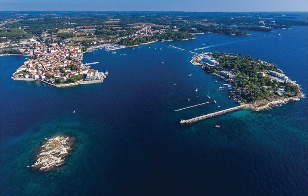Mugeba 3 Bedroom Accommodation Poreč Zewnętrze zdjęcie